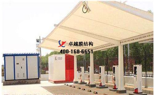 保定膜結(jié)構(gòu)充電站樁車棚【交通運(yùn)輸公司等】工程設(shè)計施工案例