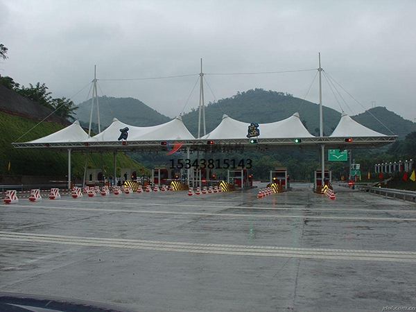 沈陽高速收費站雨棚【專業(yè)廠家】景觀遮陽棚/服務區(qū)膜結(jié)構(gòu)充電站設計公司