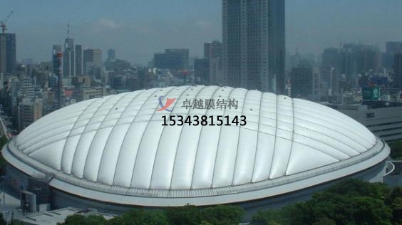 在“大棚”里，你甚至可以打網(wǎng)球