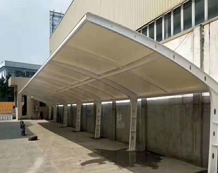 膜結(jié)構雨棚有哪些優(yōu)勢？以下進行了詳細的盤點