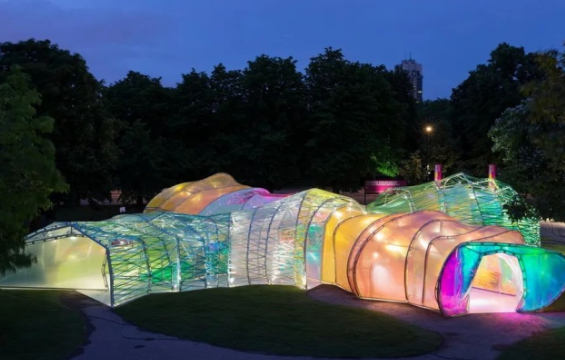 ETFE 膜結(jié)構在現(xiàn)代建筑中的應用與發(fā)展趨勢