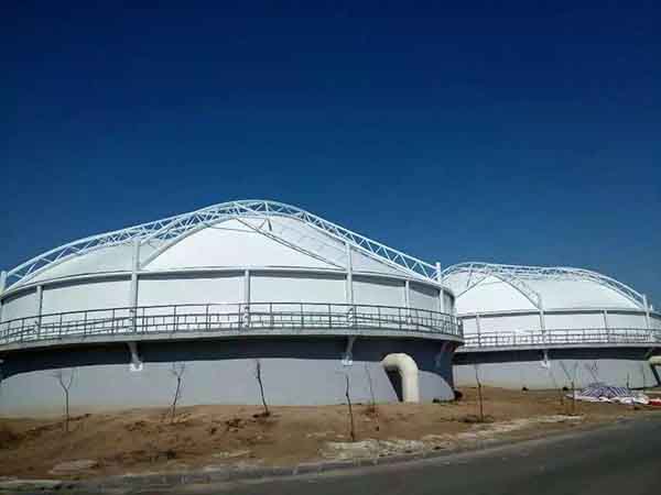 如何解決污水池臭氣熏天的問(wèn)題？