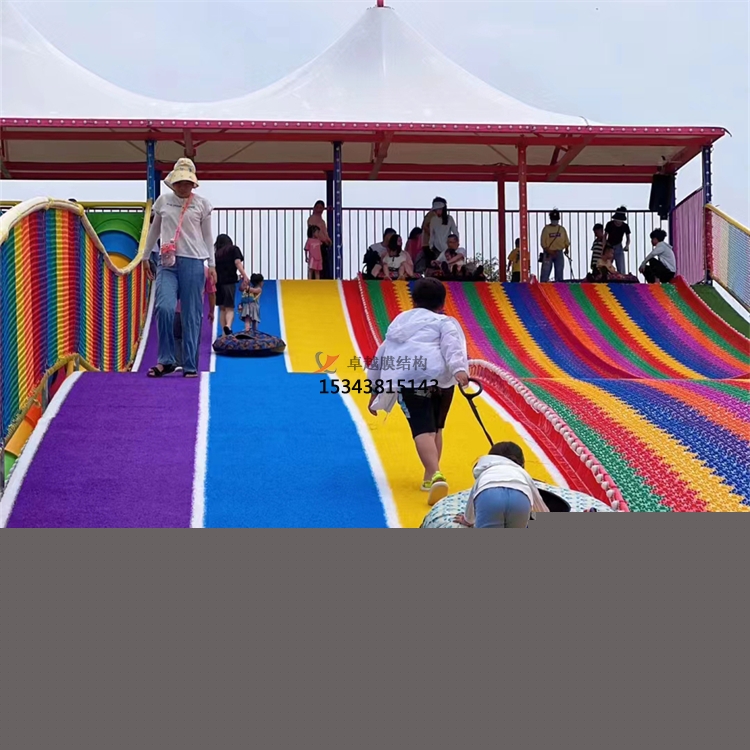 晉中景區(qū)極限旱滑游樂場彩色張拉膜銷售